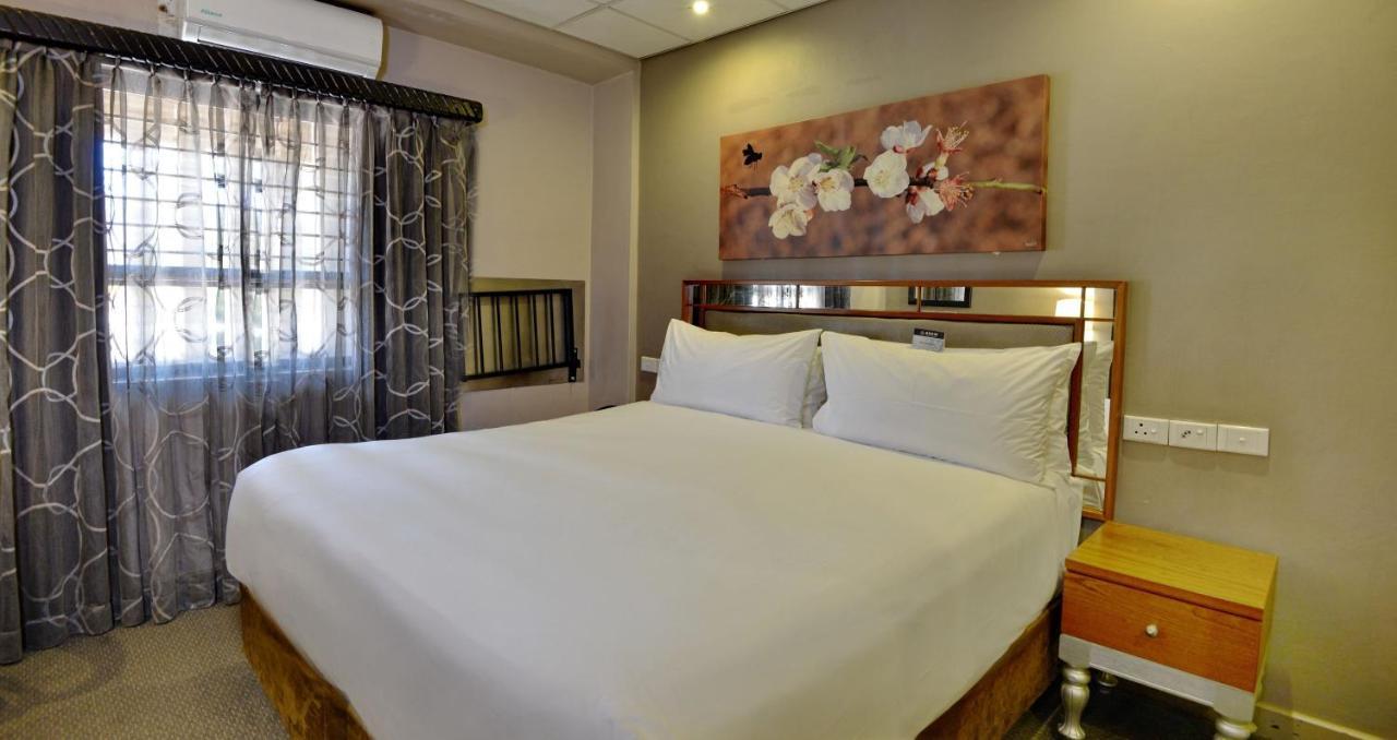 Anew Hotel Hatfield Pretoria-Noord Exterior foto