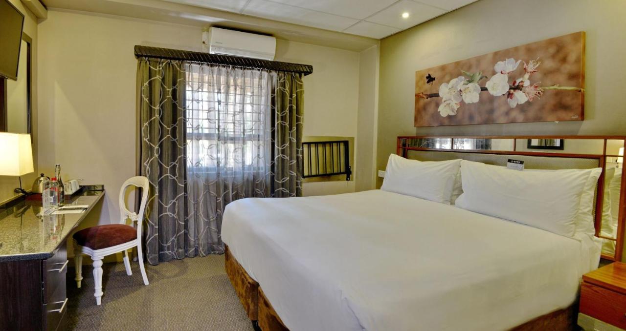 Anew Hotel Hatfield Pretoria-Noord Exterior foto